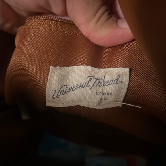 Universal Thread Brown Backpack with Structured Design - Picture 4 of 4